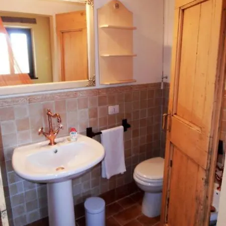 Sant'angelo Lägenhet *